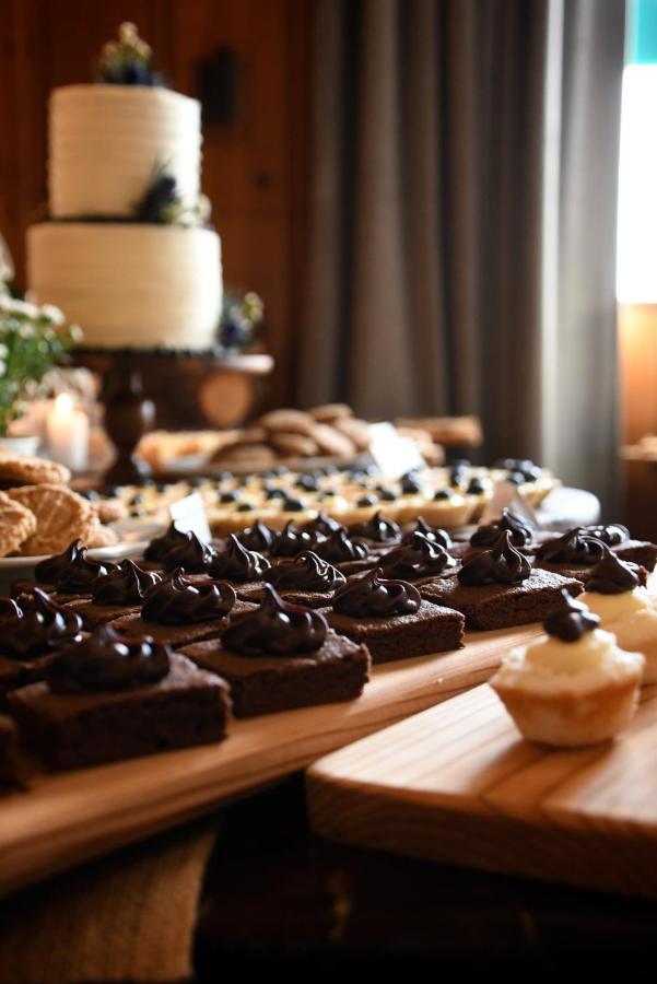 Mccloud River Bed And Breakfast ภายนอก รูปภาพ