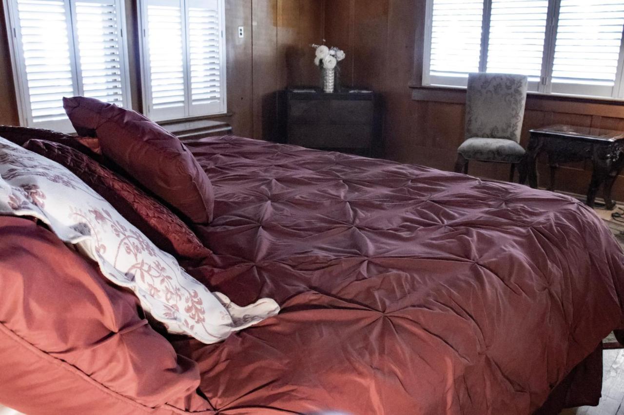 Mccloud River Bed And Breakfast ภายนอก รูปภาพ