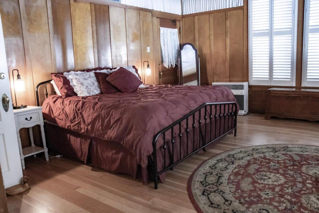Mccloud River Bed And Breakfast ภายนอก รูปภาพ