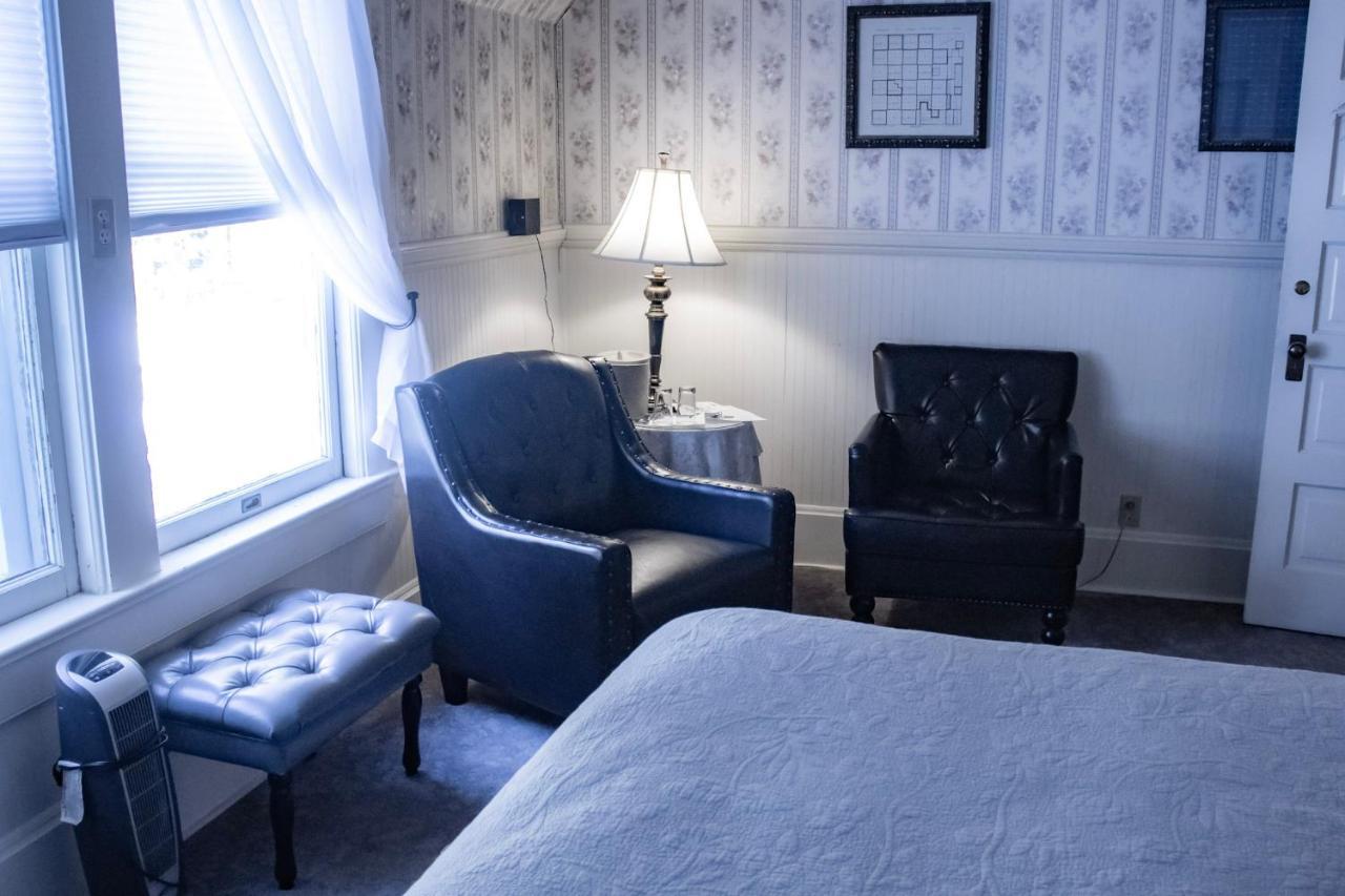 Mccloud River Bed And Breakfast ภายนอก รูปภาพ